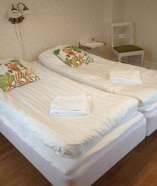 Gryts Skaergardspensionat Gryt  Habitación foto
